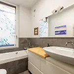 Cairoli E Garage Appartement