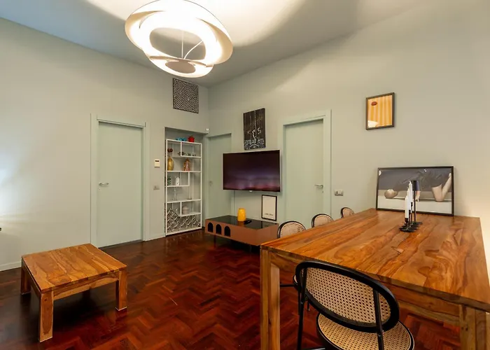 Apartament Cairoli E Garage Mediolan